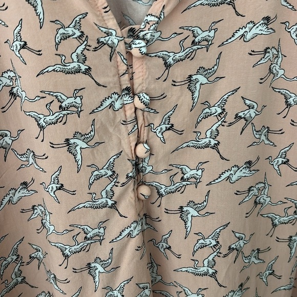 Women’s Ann Taylor Factory Top, Small, Pink, Crane Bird, Spring - Picture 2 of 7